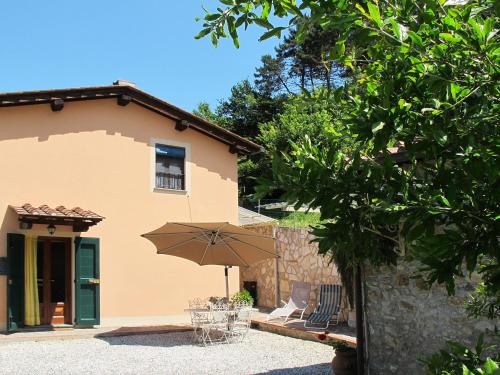  Locazione Turistica Vecchio - LUU670, Pension in Santa Maria del Giudice