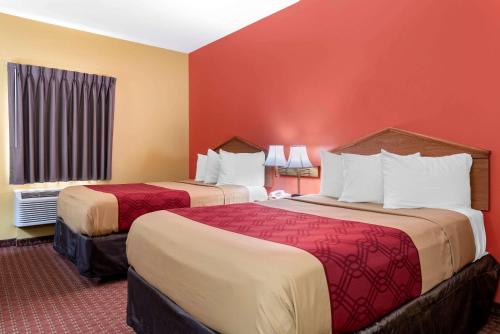 Double Room with Two Double Beds - Non-Smoking
