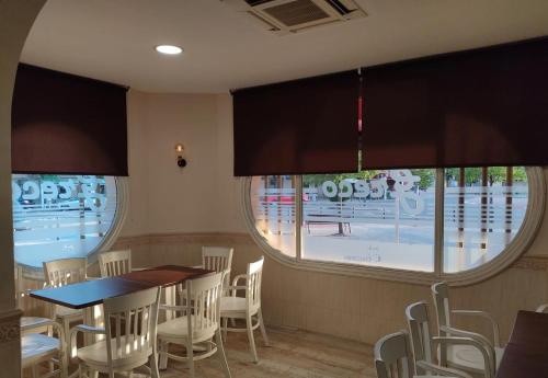 HOSTAL-CAFE GUTGRECO