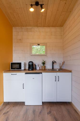 Le Mas des Cerisiers JACUZZI et SAUNA inclus pour tous les logements - 주방