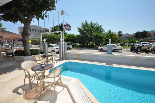 Defne & Zevkim Hotel