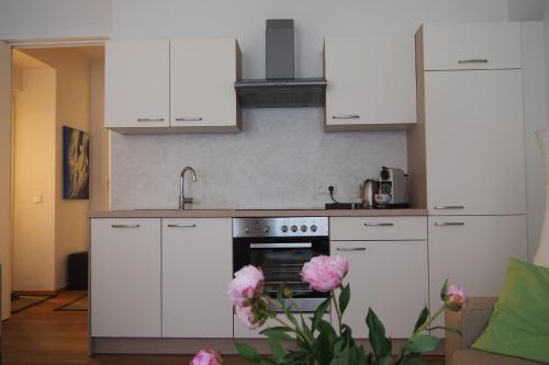 Kitchen, Weghuberhof Ferienwohnungen in Semmering