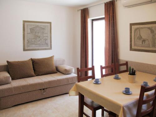  Apartment Banko - PUL408 by Interhome in Peroj