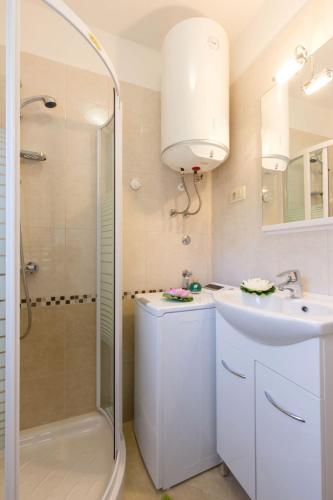  Apartment Andrea - MOD142 in Martina