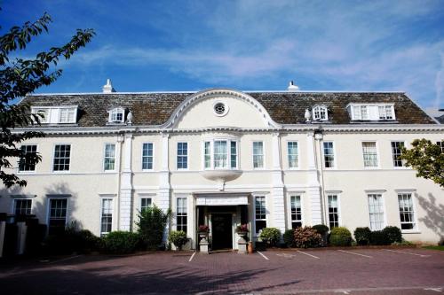 Entrance, Hotel du Vin Cannizaro House Wimbledon in Wimbledon