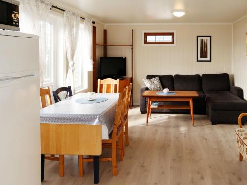 Holiday Home Solbris by Interhome in Сорбо