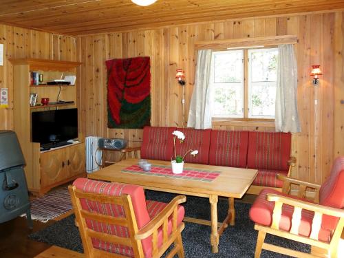 Chalet Saglia by Interhome in Mjavatn