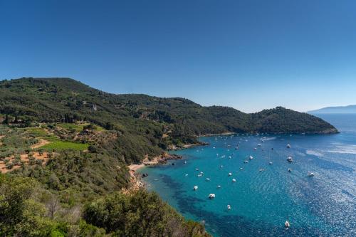 Boutique Hotel Torre Di Cala Piccola - image 14