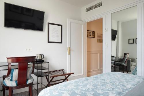 Petite Chambre Double - Vue sur Ville