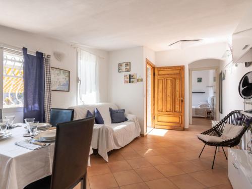 Holiday Home Villetta Laura by Interhome in Sanremo