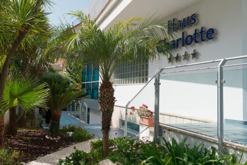 Hotel Haus Charlotte 5
