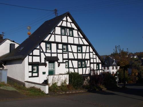 Facilities, Ferienwohnung Zauberhaft in Schalkenmehren