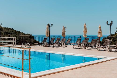 Petrino Apartments in Parga