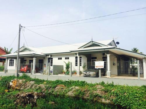 SRI IMAN HOMESTAY KUALA TERENGGANU photo