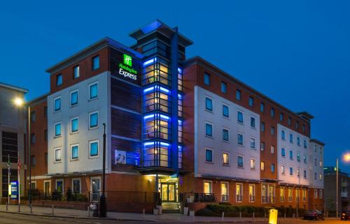 Holiday Inn Express Stevenage, An Ihg Hotel