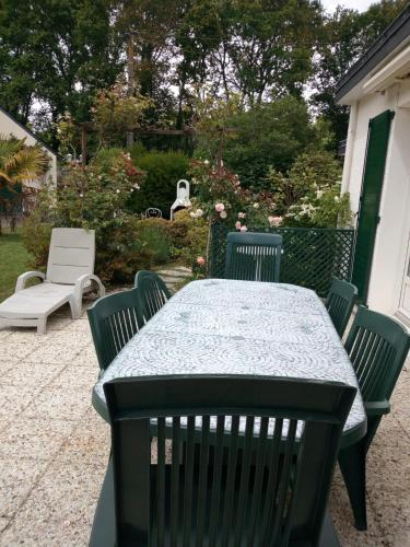 Le Jardin Fleuri Le Jardin Fleuri