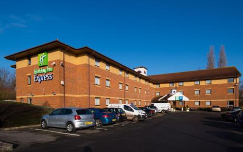 Holiday Inn Express Taunton East, an IHG Hotel