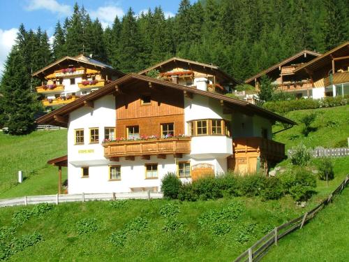 Appartement O. Tom's Hütte Neustift im Stubaital