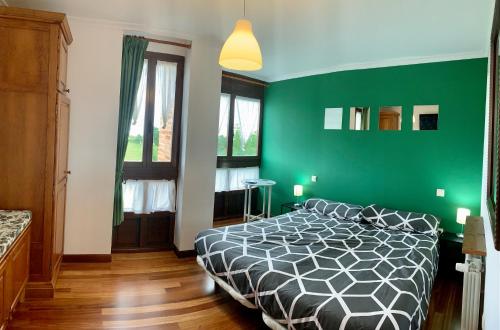 1 queen bed