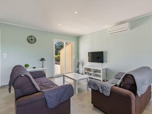 Lovely Holiday Home in Vallon-Pont-d'Arc near Ardeche River gîte à louer Vallon-Pont-d'Arc