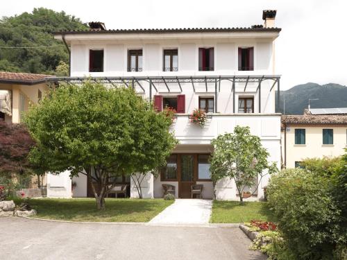  Ca Risorgimento, Pension in Miane