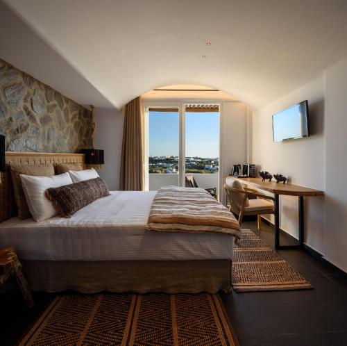 . Vrachos Suites Mykonos