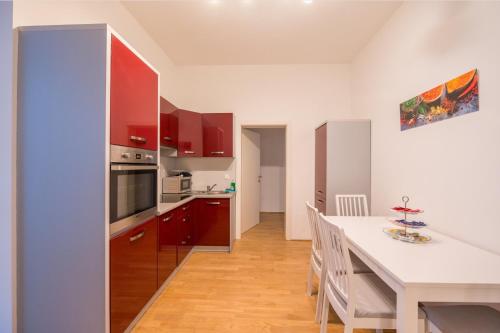 Charming Flat & Balcony near Central Station l BG5, Vídeň (fotografie 5)