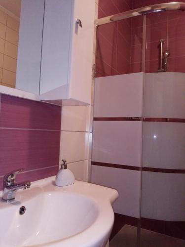 Tomena apartments - image 12