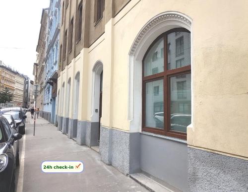 Sobieski Town Apartments - image 11