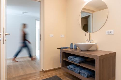 Huber Hof Apartment - image 12