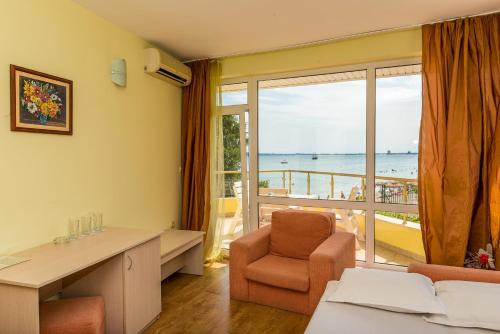 Iris Beach Hotel in Sveti Vlas
