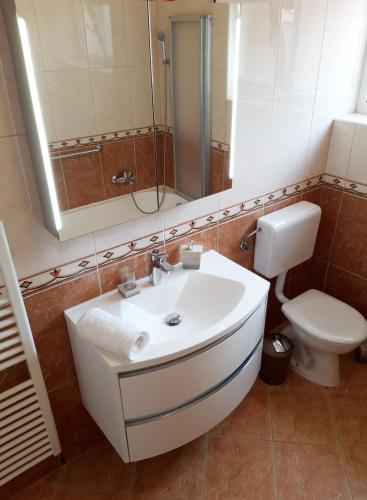 Three-Bedroom Apartment image 1