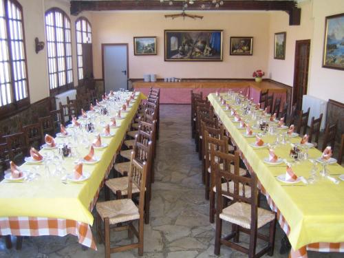Hostal Los Pinares - image 3