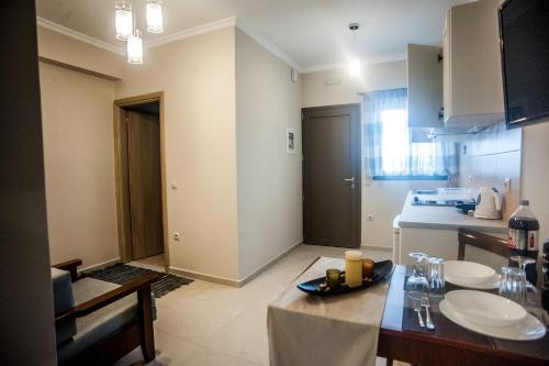 TA DIDYMAKIA APARTMENTS. 3