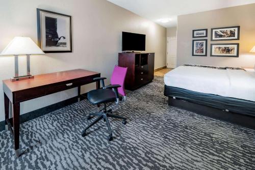 La Quinta by Wyndham DFW Airport West - Bedford