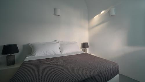 Cave Agapi - image 8