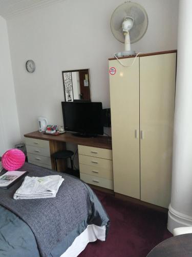 The Garnett - image 3