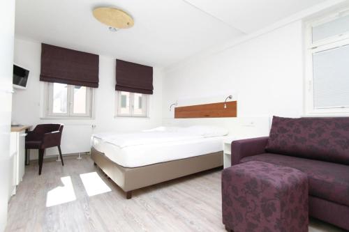 Soleiado Hotel 4.9km von Sachsenheim entfernt