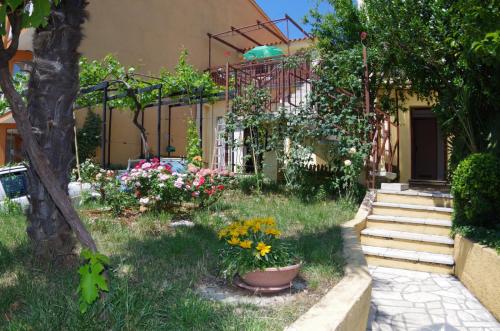 Holiday apartments Ruzica, Pjescana uvala
