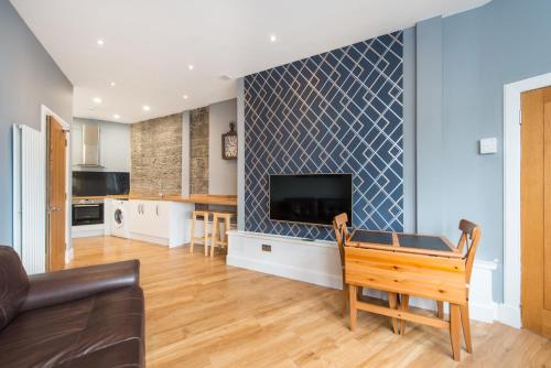Castle apt, modern, CENTRAL, Edinburgh (Foto 7)
