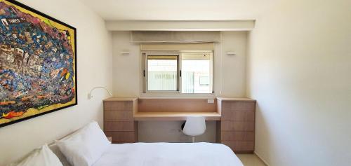Beautiful 2 Bdr Apartment - Swimming pool #H1