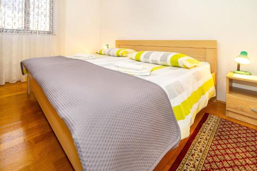 Apartments Jurina 2 - image 14