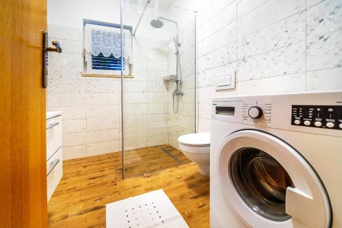 Apartments Jurina - image 12