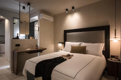Tarsia Homes & Suites - image 9