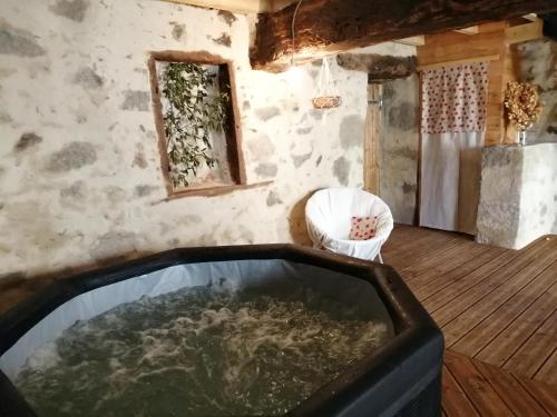 Aimer-faire naturellement gîte à louer Moutiers-sous-Chantemerle