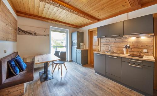 Two-Bedroom Apartment - Top 3