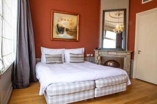 Hotel ML Room Type - Comfort Room