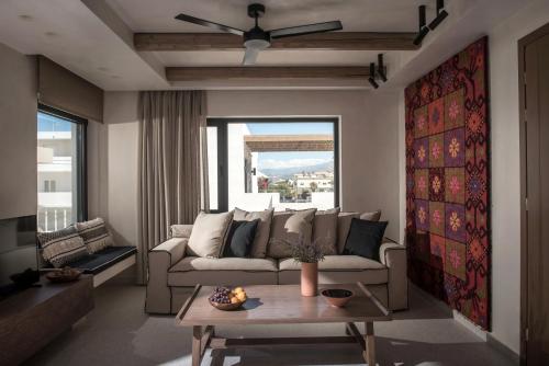 Tarsia Homes & Suites - image 6