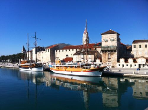 Guesthouse Trogir Proto - main image
