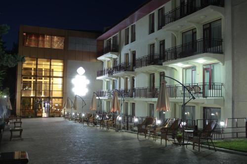 260443577 Best Western Plus Paradise Hotel Dilijan